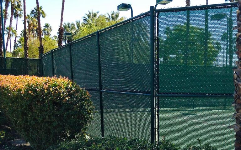 Easy Install Tennis Windscreen